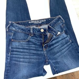 American Eagle Dark Denim High-waisted Stretchy Jeans